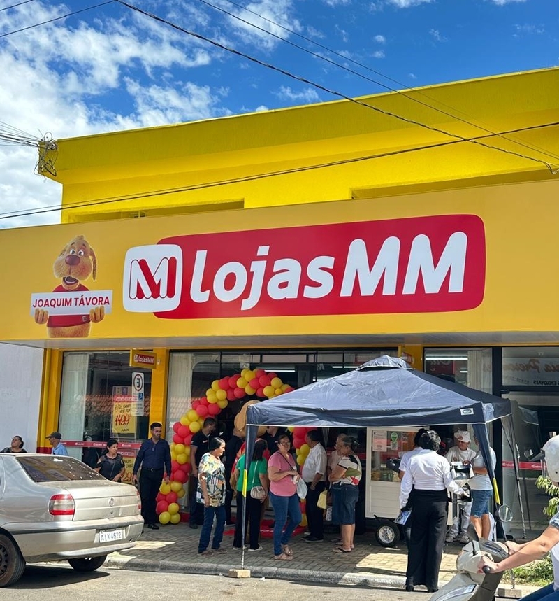 Lojas MM de Joaquim Távora reinaugura em novo endereço